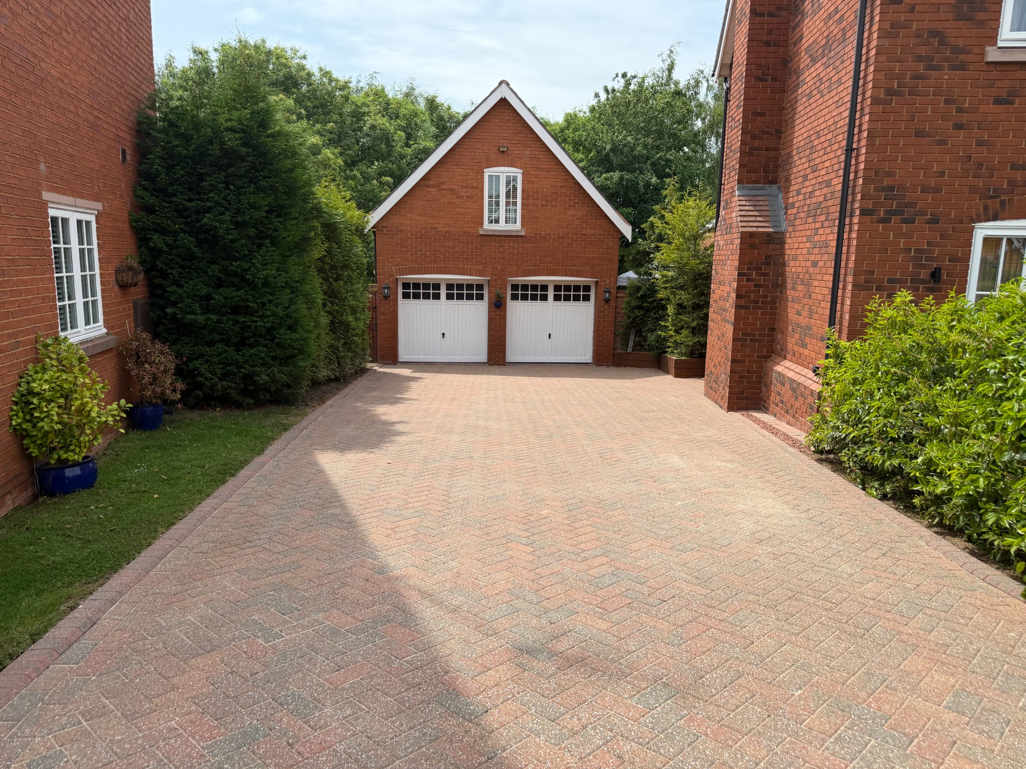 Block paving driveway after professional cleaning and treatment